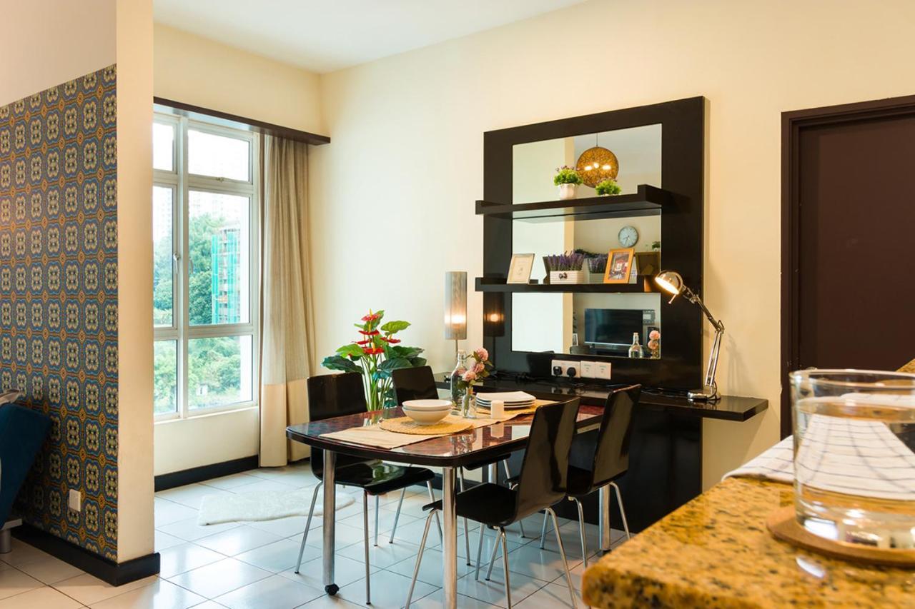 Hauzz Seri Bukit Ceylon Residence クアラルンプール エクステリア 写真